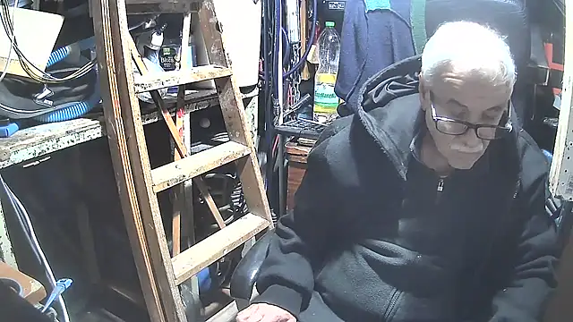 Snapshot of nonnomaturobisex chatting on March 17, 2025, 5:16 pm nonnomaturobisex online show from March 17, 2025, 5:16 pm