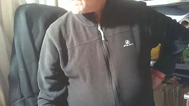 Snapshot of nonnomaturobisex chatting on October 19, 2025, 8:37 am nonnomaturobisex online show from October 19, 2025, 8:37 am