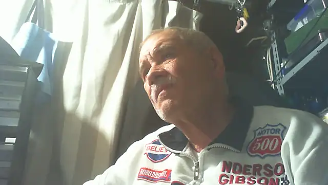 Snapshot of nonnomaturobisex chatting on October 27, 2025, 4:00 pm nonnomaturobisex online show from October 27, 2025, 4:00 pm