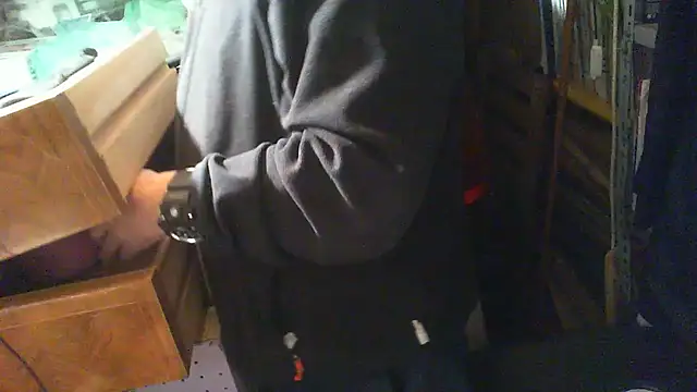 Snapshot of nonnomaturobisex chatting on November 6, 2025, 8:15 am nonnomaturobisex online show from November 6, 2025, 8:15 am