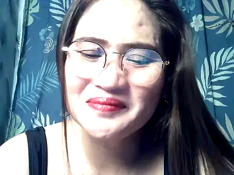 Amazing Angel22 online show from December 5, 2025, 5:09 pm