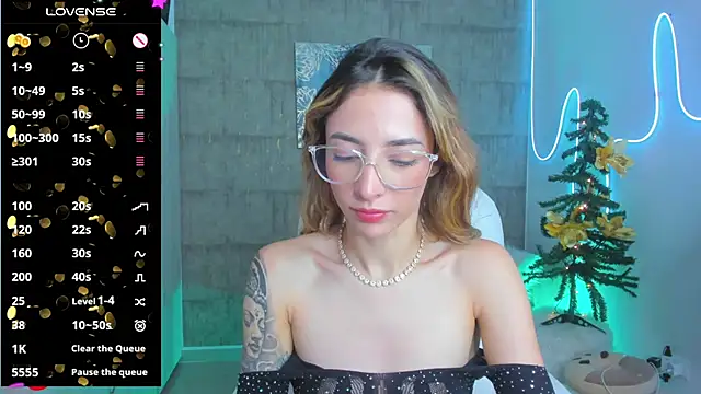 Snapshot of barbie_scoth_ chatting on December 22, 2024, 2:16 pm barbie scoth online show from December 22, 2024, 2:16 pm