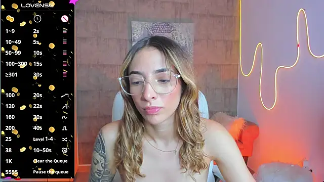 Snapshot of barbie_scoth_ chatting on January 21, 2025, 11:02 pm barbie scoth online show from January 21, 2025, 11:02 pm