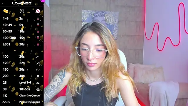 Snapshot of barbie_scoth_ chatting on March 2, 2025, 11:09 pm barbie scoth online show from March 2, 2025, 11:09 pm