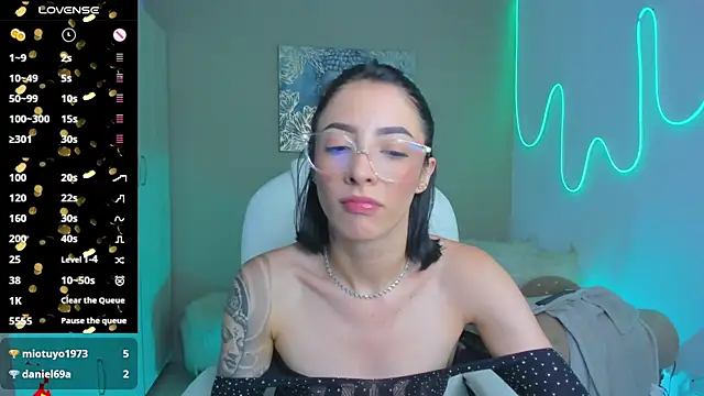 Snapshot of barbie_scoth_ chatting on September 28, 2025, 8:03 pm barbie scoth online show from September 28, 2025, 8:03 pm