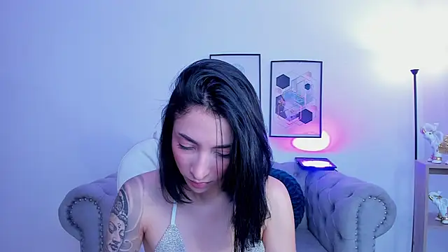 Snapshot of barbie_scoth_ chatting on December 14, 2025, 4:01 pm barbie scoth online show from December 14, 2025, 4:01 pm