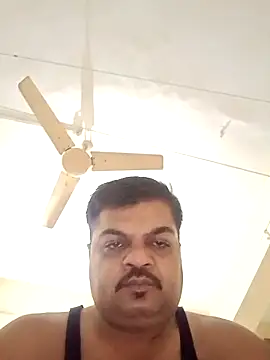 Snapshot of Desi_Londa_143 chatting on March 3, 2025, 11:56 pm Desi Londa 143 online show from March 3, 2025, 11:56 pm