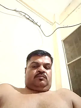 Snapshot of Desi_Londa_143 chatting on March 15, 2025, 4:43 pm Desi Londa 143 online show from March 15, 2025, 4:43 pm