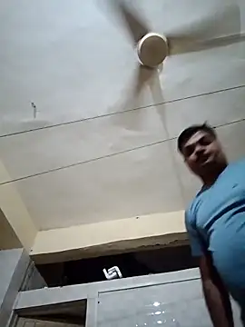 Snapshot of Desi_Londa_143 chatting on March 20, 2025, 1:13 am Desi Londa 143 online show from March 20, 2025, 1:13 am