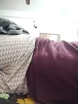 Snapshot of Desi_Londa_143 chatting on December 2, 2025, 4:46 pm Desi Londa 143 online show from December 2, 2025, 4:46 pm