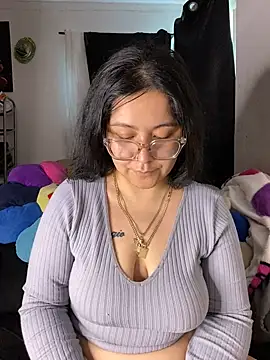 MsConejitaa online show from February 3, 2025, 5:56 pm