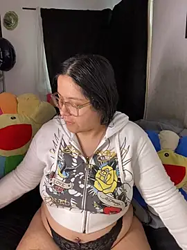 MsConejitaa online show from November 24, 2025, 4:40 pm