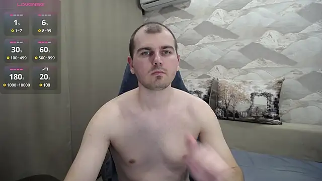 Snapshot of SerzhKorol1 chatting on March 10, 2025, 7:40 pm SerzhKorol1 online show from March 10, 2025, 7:40 pm