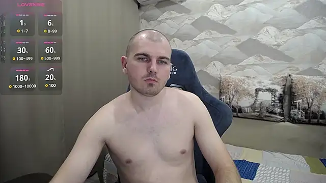 Snapshot of SerzhKorol1 chatting on March 15, 2025, 11:08 am SerzhKorol1 online show from March 15, 2025, 11:08 am