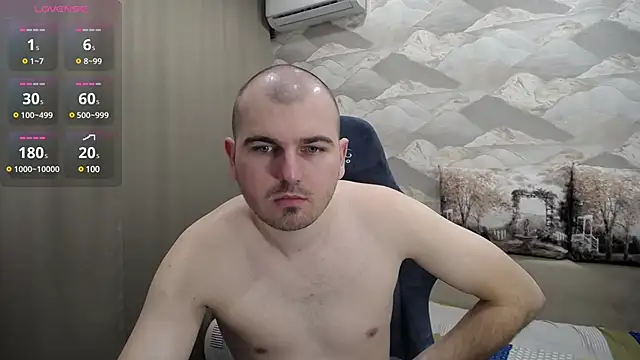 Snapshot of SerzhKorol1 chatting on March 16, 2025, 8:21 am SerzhKorol1 online show from March 16, 2025, 8:21 am