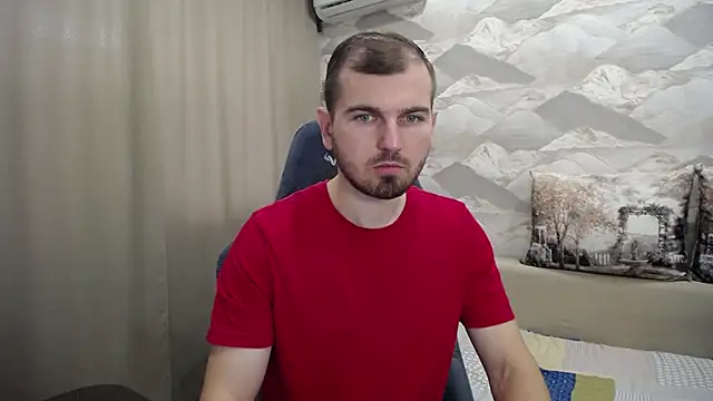 Snapshot of SerzhKorol1 chatting on September 28, 2025, 7:58 am SerzhKorol1 online show from September 28, 2025, 7:58 am