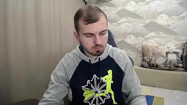 Snapshot of SerzhKorol1 chatting on September 30, 2025, 8:19 am SerzhKorol1 online show from September 30, 2025, 8:19 am