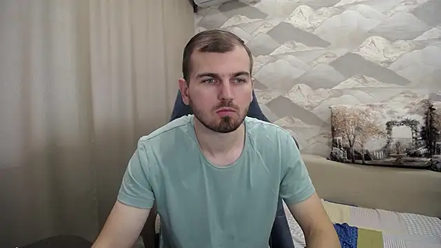 Snapshot of SerzhKorol1 chatting on October 2, 2025, 8:32 am SerzhKorol1 online show from October 2, 2025, 8:32 am