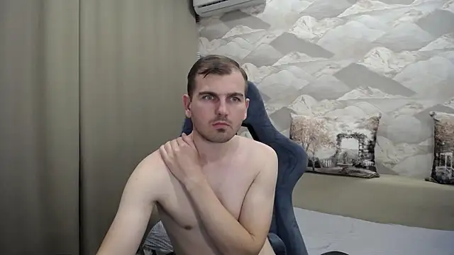 Snapshot of SerzhKorol1 chatting on October 28, 2025, 6:10 pm SerzhKorol1 online show from October 28, 2025, 6:10 pm