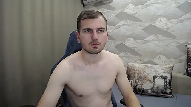 Snapshot of SerzhKorol1 chatting on October 30, 2025, 5:35 pm SerzhKorol1 online show from October 30, 2025, 5:35 pm