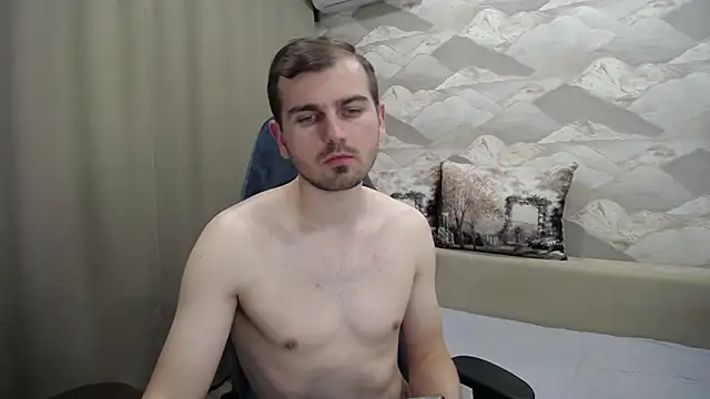 Snapshot of SerzhKorol1 chatting on November 15, 2025, 4:36 pm SerzhKorol1 online show from November 15, 2025, 4:36 pm