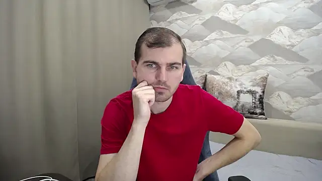 Snapshot of SerzhKorol1 chatting on November 21, 2025, 5:39 am SerzhKorol1 online show from November 21, 2025, 5:39 am