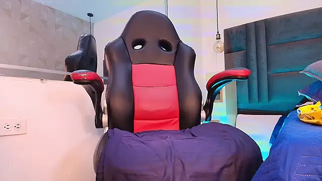 arletmss online show from January 17, 2025, 11:59 am