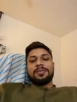 Snapshot of _IRRESISTIBLE_ chatting on February 13, 2025, 8:03 pm  IRRESISTIBLE  online show from February 13, 2025, 8:03 pm