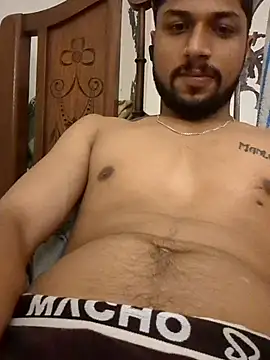 Snapshot of _IRRESISTIBLE_ chatting on September 10, 2025, 8:20 pm  IRRESISTIBLE  online show from September 10, 2025, 8:20 pm