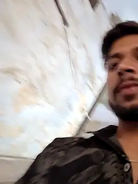  IRRESISTIBLE  online show from December 4, 2025, 6:55 am