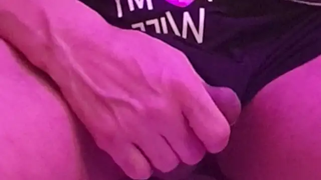 sexmadshyguy online show from November 22, 2025, 9:58 pm