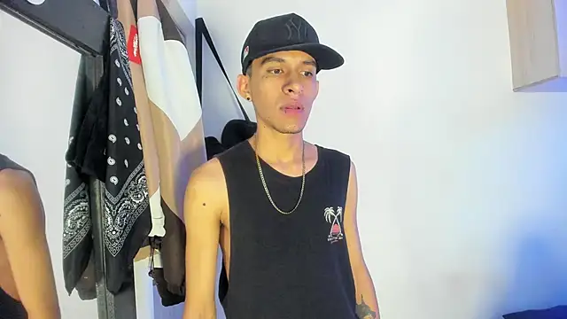 Samuel Suarez online show from March 18, 2025, 1:43 am