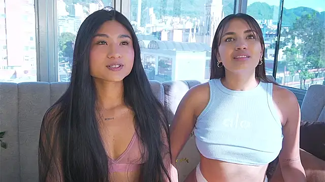 Snapshot of aisha_es chatting on September 13, 2025, 9:03 pm aisha es online show from September 13, 2025, 9:03 pm