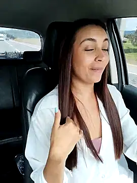 Snapshot of aisha_es chatting on September 24, 2025, 5:38 pm aisha es online show from September 24, 2025, 5:38 pm