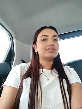 Snapshot of aisha_es chatting on September 26, 2025, 8:02 pm aisha es online show from September 26, 2025, 8:02 pm