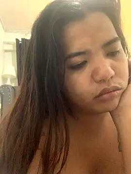 Snapshot of KeshaVictorina chatting on October 29, 2025, 12:29 pm KeshaVictorina online show from October 29, 2025, 12:29 pm