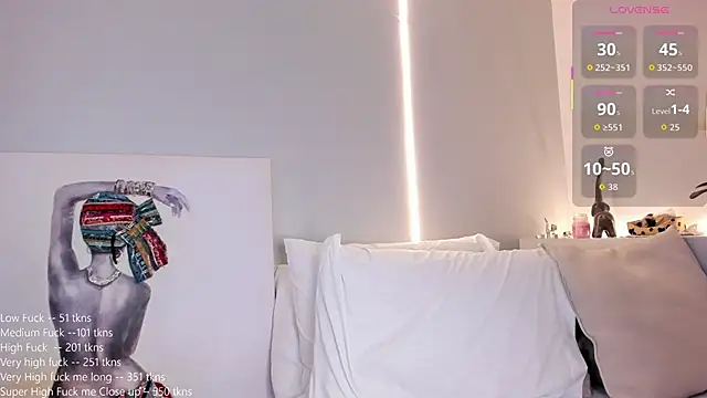 Snapshot of ambercroft chatting on September 19, 2025, 1:18 am ambercroft online show from September 19, 2025, 1:18 am