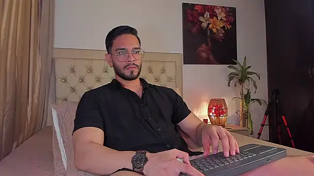 Josseph1  online show from March 18, 2025, 11:31 pm