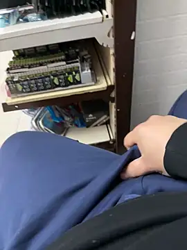 Snapshot of buri232 chatting on January 23, 2025, 7:22 am buri232 online show from January 23, 2025, 7:22 am