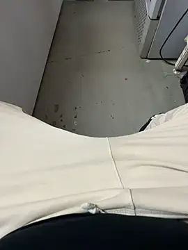 Snapshot of buri232 chatting on January 26, 2025, 10:55 am buri232 online show from January 26, 2025, 10:55 am