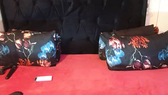 Snapshot of Ducheess chatting on October 28, 2025, 1:53 am Ducheess online show from October 28, 2025, 1:53 am