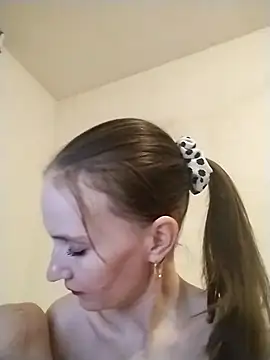 AimeeFair online show from March 19, 2025, 5:06 pm