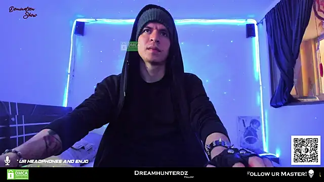 Snapshot of Headhunterdz chatting on March 18, 2025, 10:37 pm Headhunterdz online show from March 18, 2025, 10:37 pm