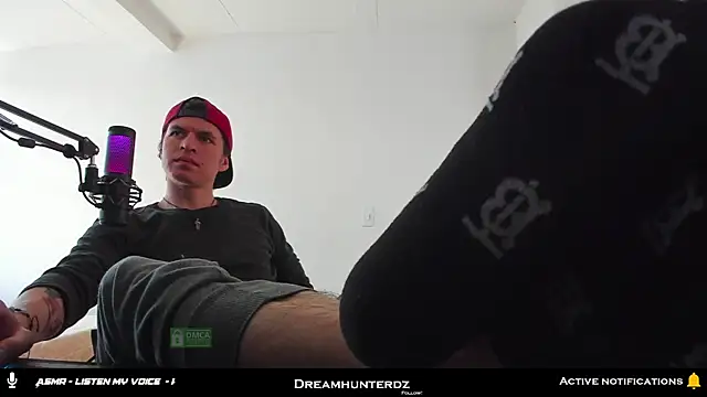 Snapshot of Headhunterdz chatting on September 25, 2025, 7:39 pm Headhunterdz online show from September 25, 2025, 7:39 pm