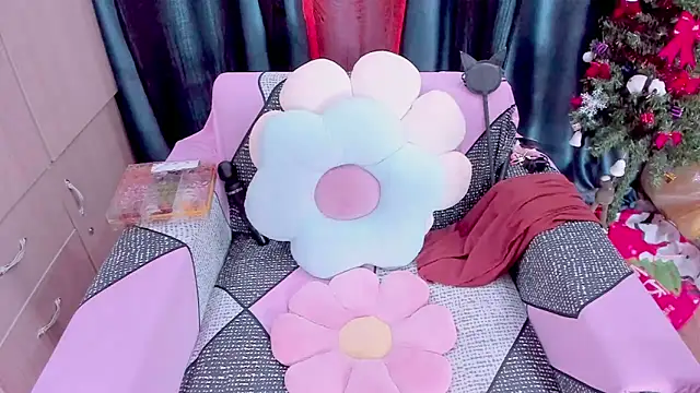 Snapshot of _BABBE_Hii chatting on January 24, 2025, 12:20 am  BABBE Hii online show from January 24, 2025, 12:20 am