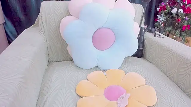 Snapshot of _BABBE_Hii chatting on February 10, 2025, 11:15 am  BABBE Hii online show from February 10, 2025, 11:15 am