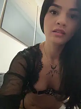 babybrasiliana online show from December 1, 2025, 9:47 am