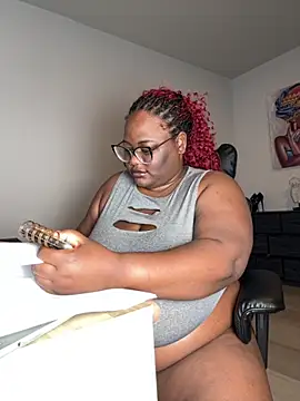 SexyHugeblackTitties online show from November 12, 2025, 8:30 pm