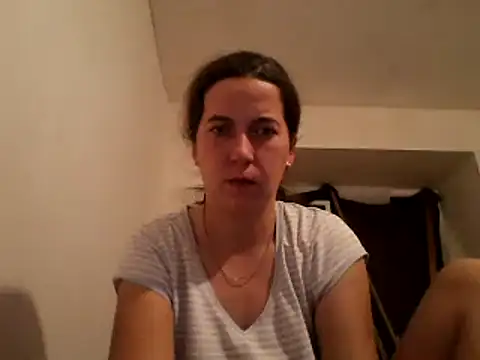 Snapshot of Tamilashaa chatting on December 9, 2024, 4:47 pm Tamilashaa online show from December 9, 2024, 4:47 pm