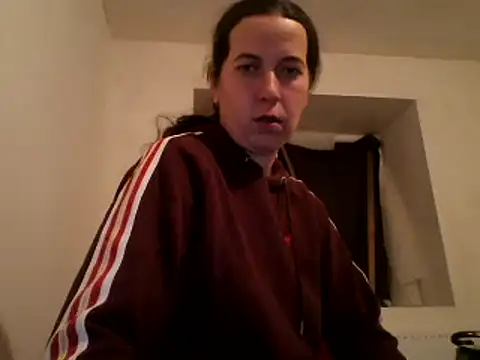 Snapshot of Tamilashaa chatting on December 16, 2024, 8:05 pm Tamilashaa online show from December 16, 2024, 8:05 pm